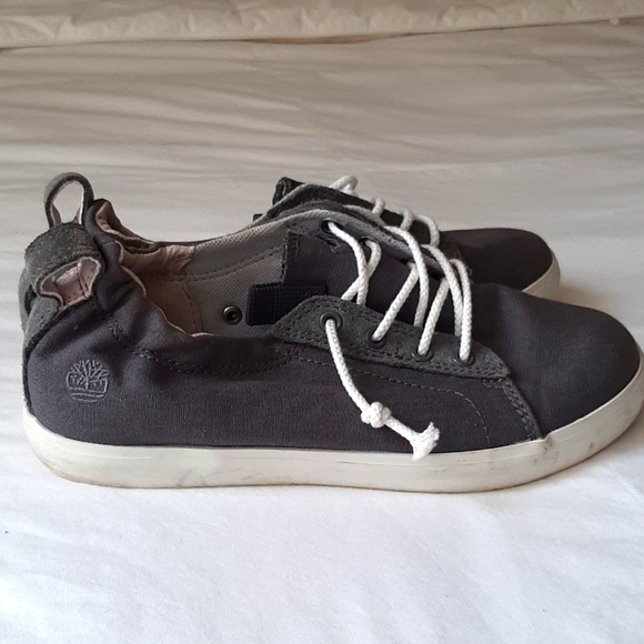 Timberland Canvas/Suede Shoes - Picture 2 of 4